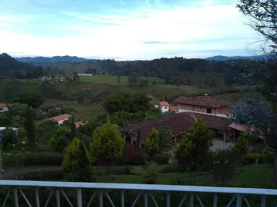 Linda Vista Los Pinos Cabana Rionegro Chalet